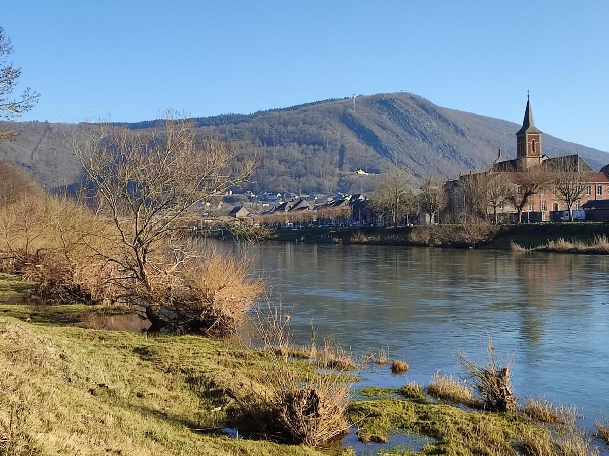 Entre Meuse Et Foret Revin  Dış mekan fotoğraf